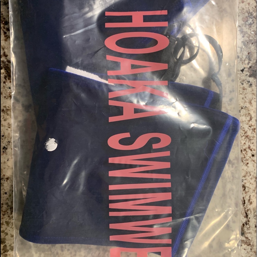 Hoaka Swimwear